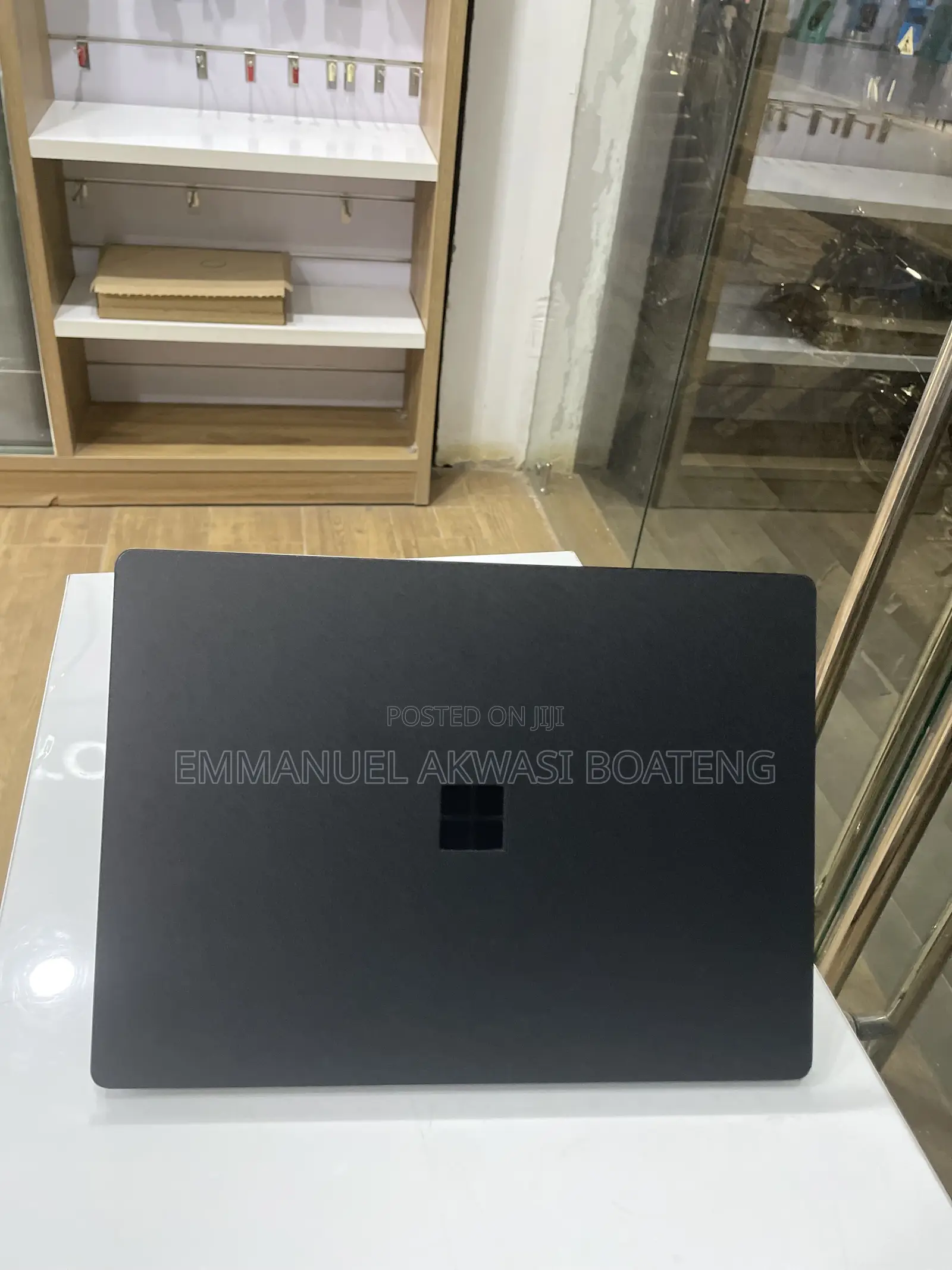 New Laptop Microsoft Surface Laptop 4 16GB Intel Core i7 SSD 256GB