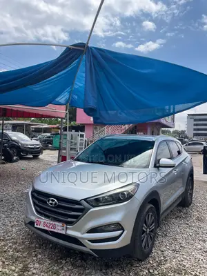 Hyundai Tucson SE AWD 2016 Silver