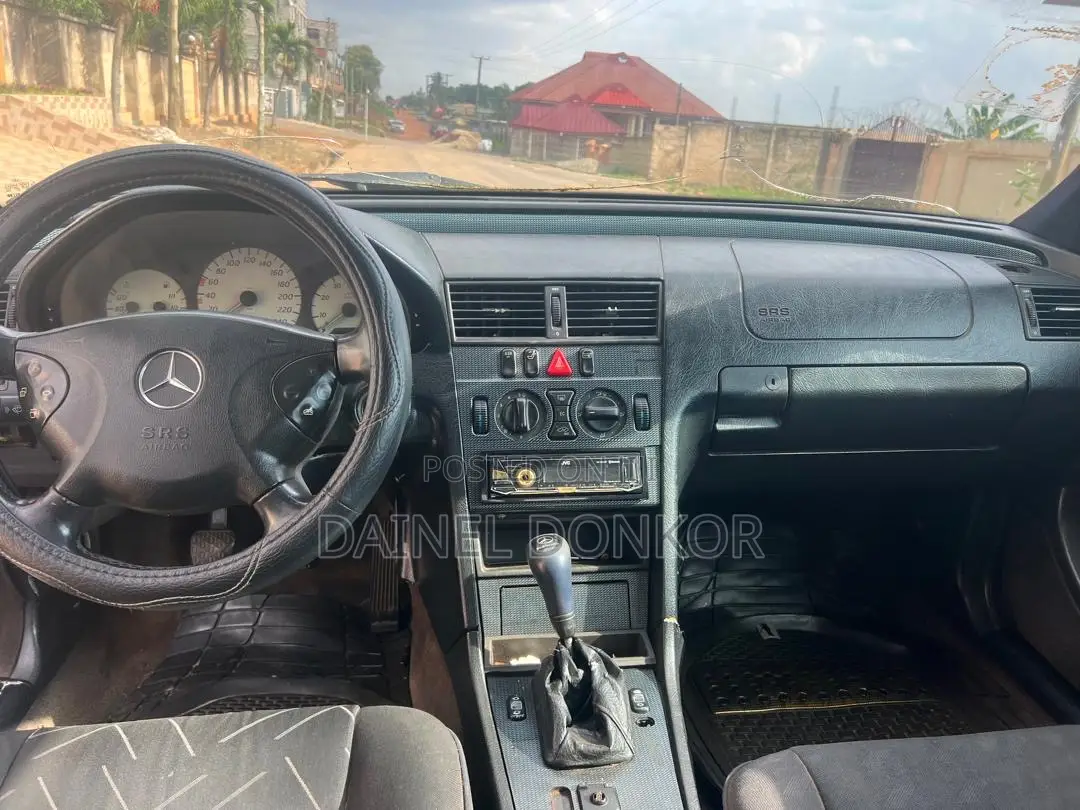 Mercedes-Benz C180 1998 Blue