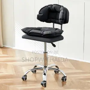 Ergonomic Salon Stool Chair