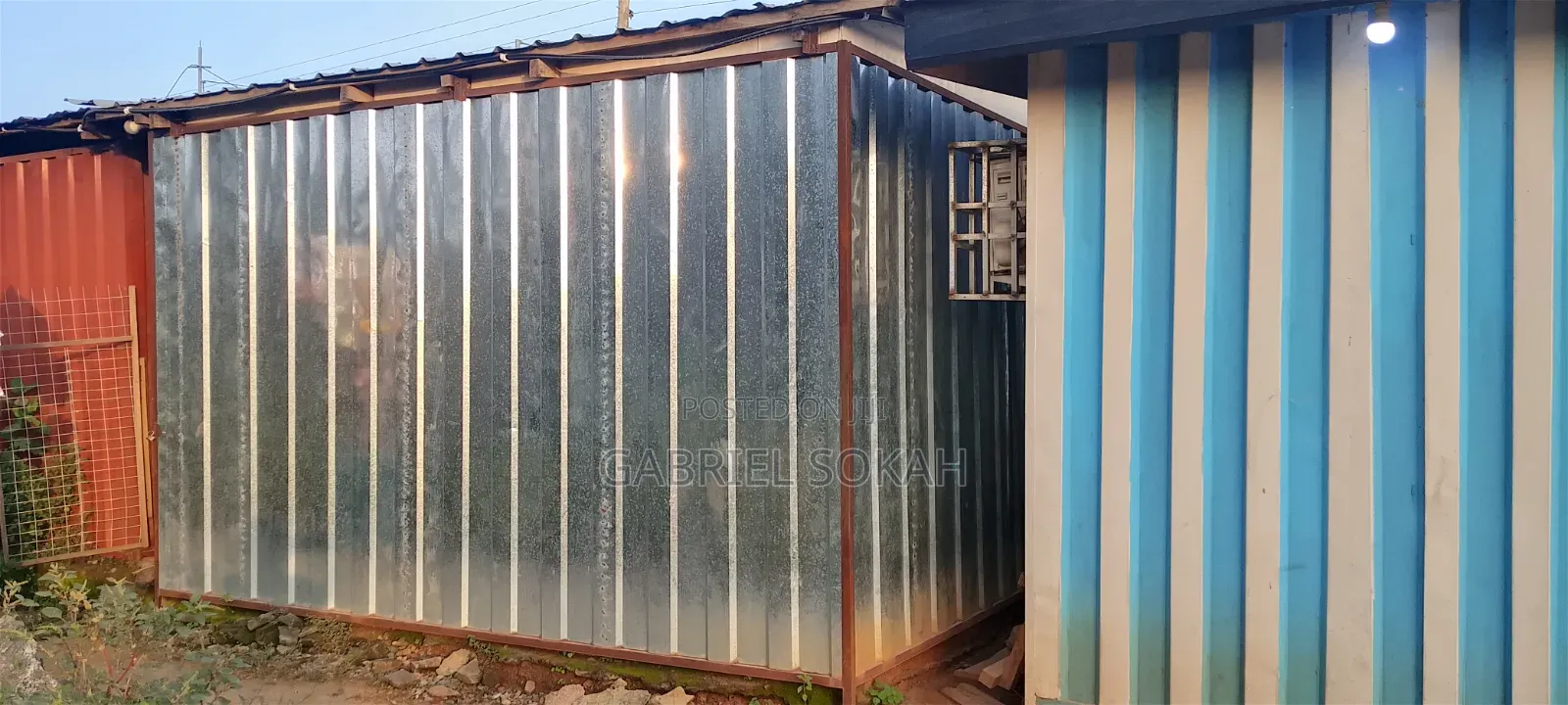 18x13 Feet Container for Sell