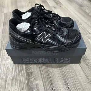 New Balance 740