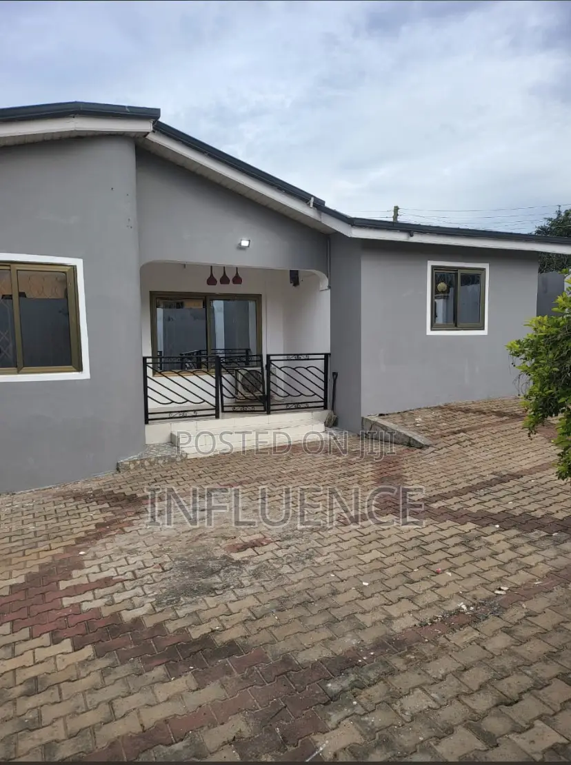 4bdrm House in Achimota Tantra, East Legon for rent