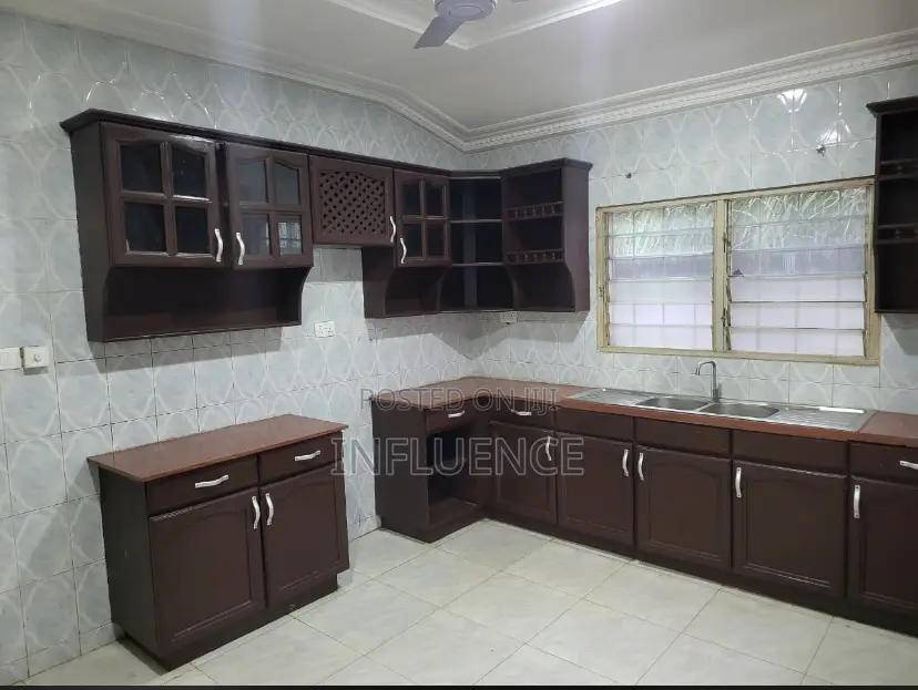 4bdrm House in Achimota Tantra, East Legon for rent