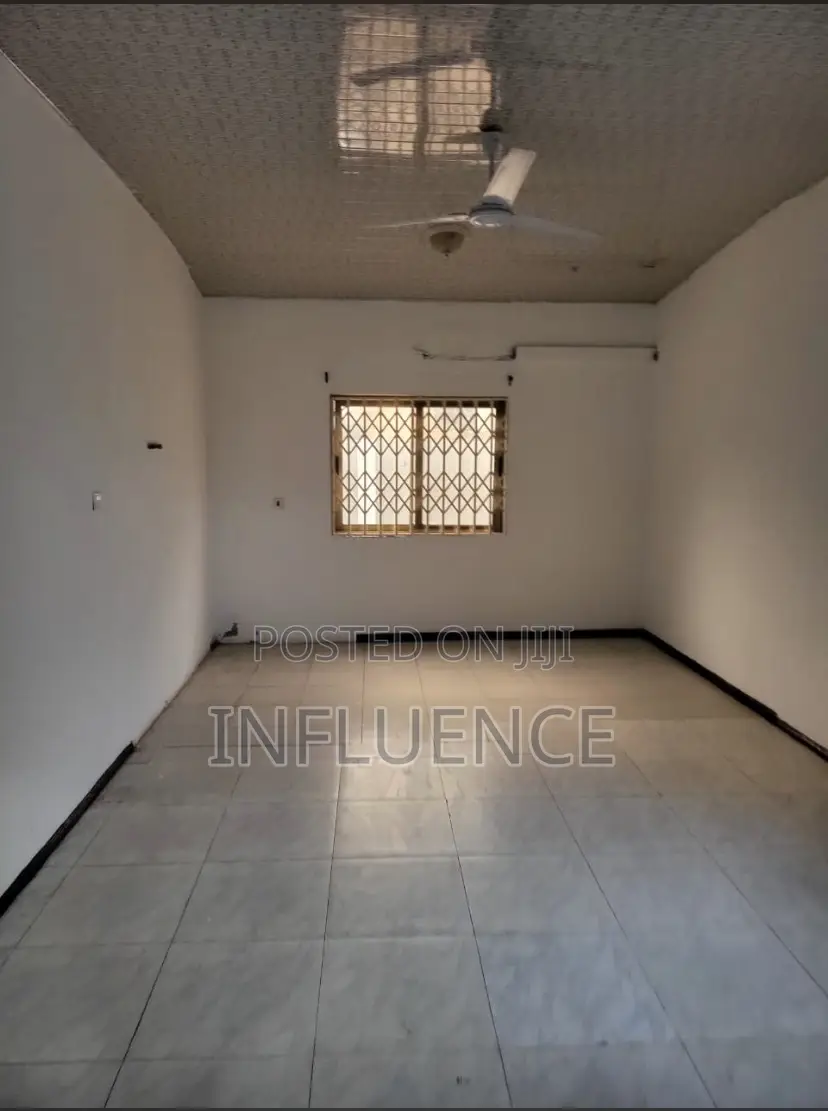 4bdrm House in Achimota Tantra, East Legon for rent