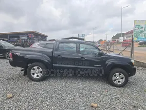 Toyota Tacoma 2011 Black