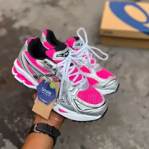 Asics Gel-Kayano 14 (Pink Glo)