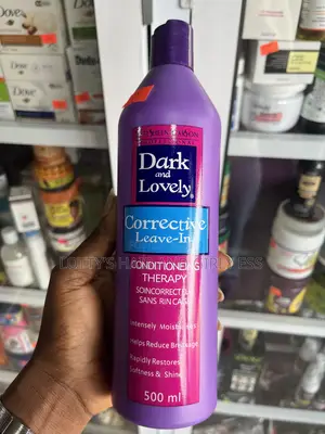 Dark and Lovely Corrective Leave -in 500ml Conditioning Therapy