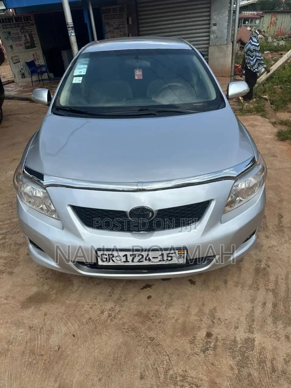 Toyota Corolla 2010 Silver