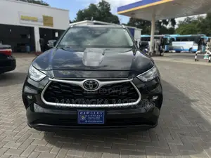 Toyota Highlander XLE AWD 2020 Black