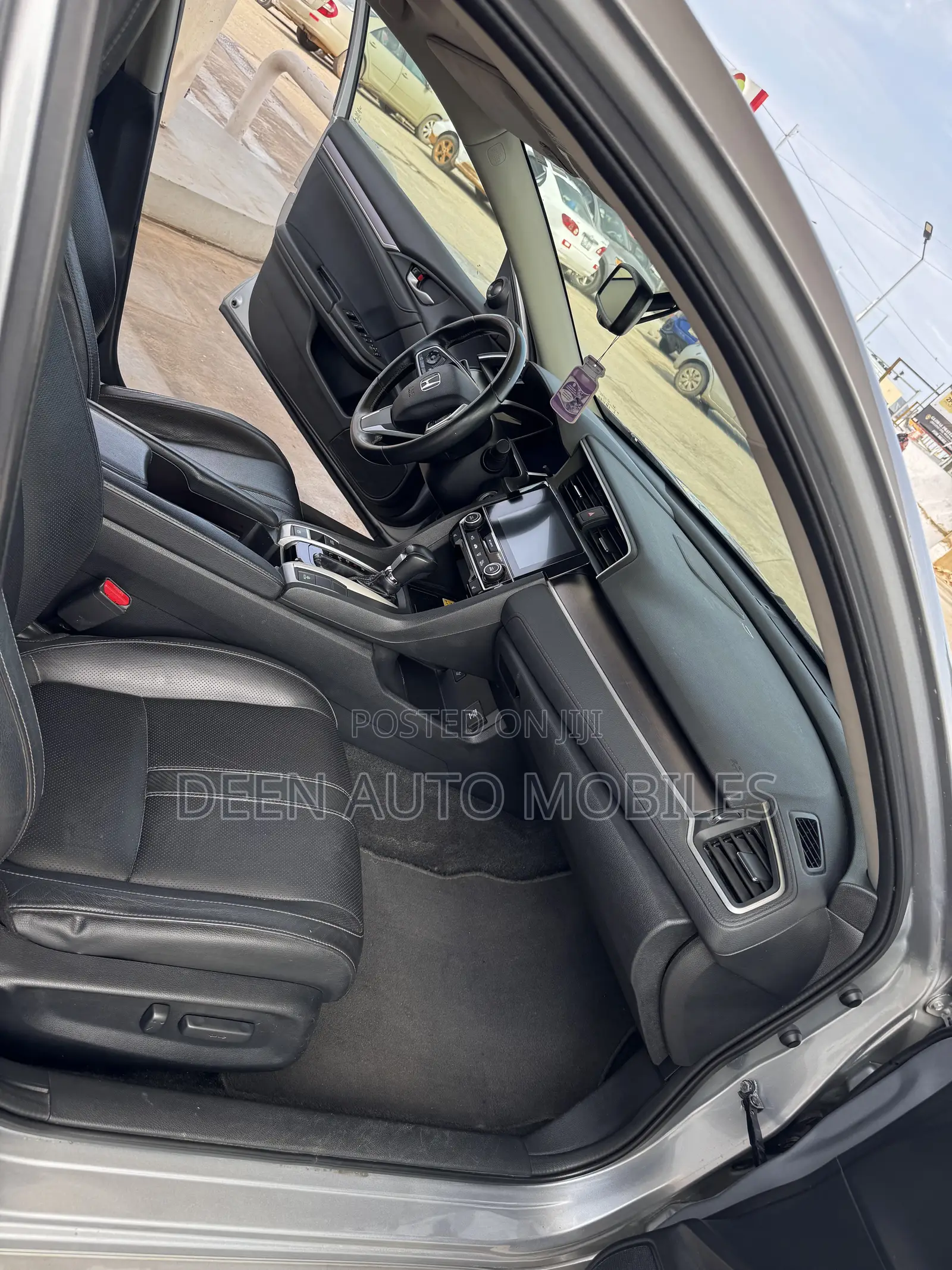 Honda Civic Touring Sedan 2019