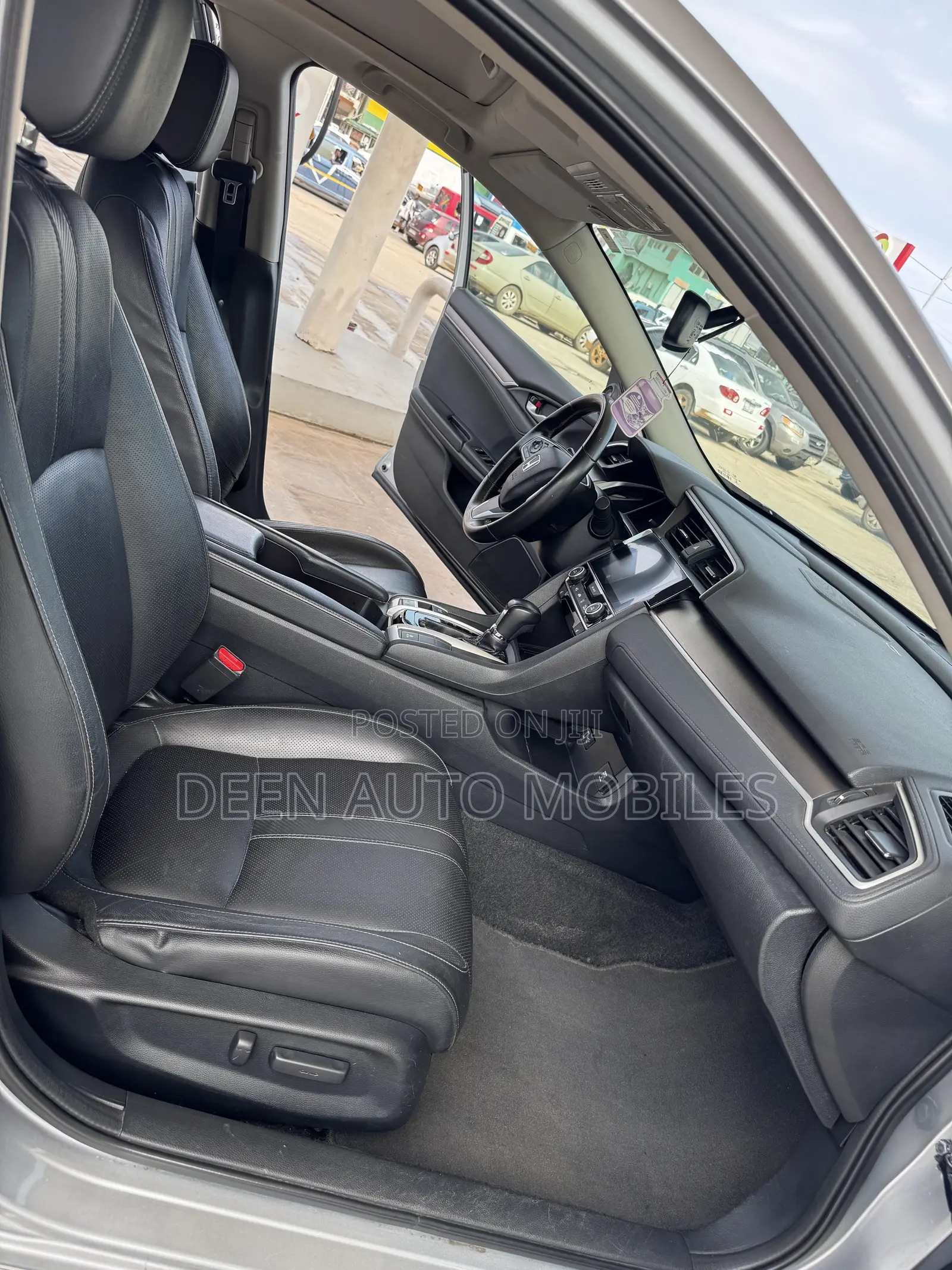 Honda Civic Touring Sedan 2019