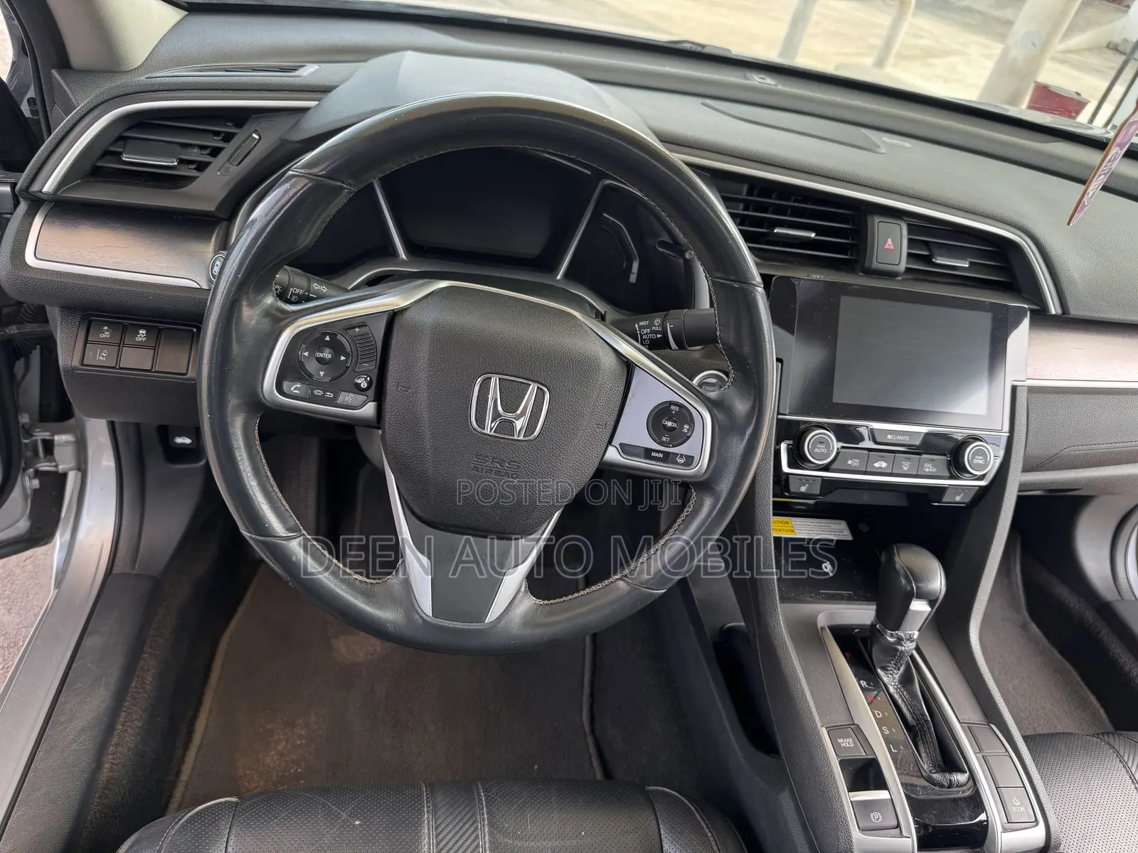 Honda Civic Touring Sedan 2019