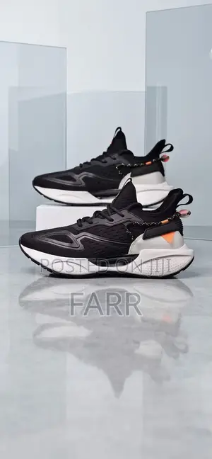 Tracer Sports Wear
