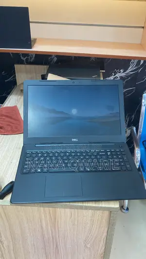 Laptop Dell Latitude 3590 8GB Intel Core i3 HDD 500GB