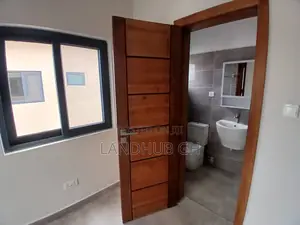4bdrm House in Owusu Ansah for sale