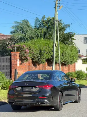 Mercedes-Benz C300 2023 Black
