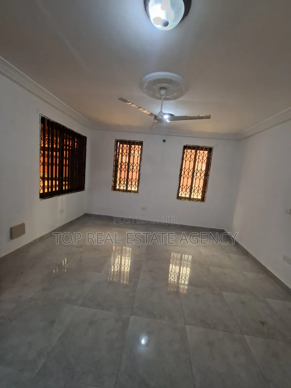 2bdrm Apartment in K. Boat, Ga East Municipal for rent