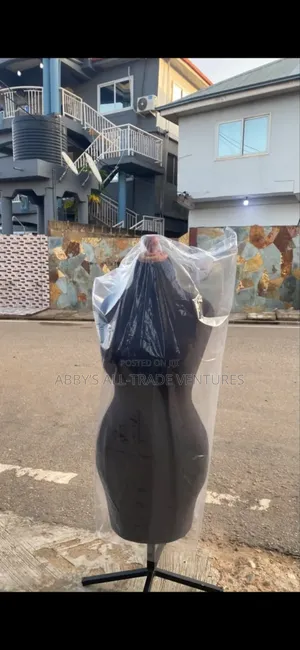 Fully Pinnable Dummy/Mannequin