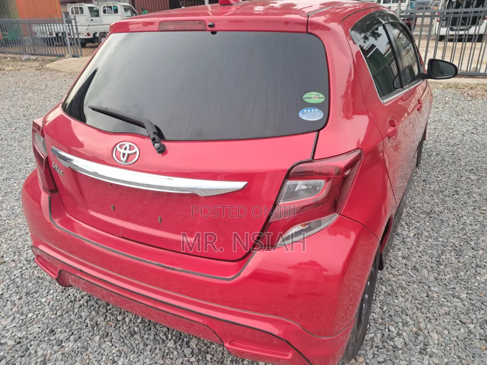 Toyota Vitz 2014 Red