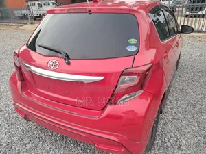 Toyota Vitz 2014 Red