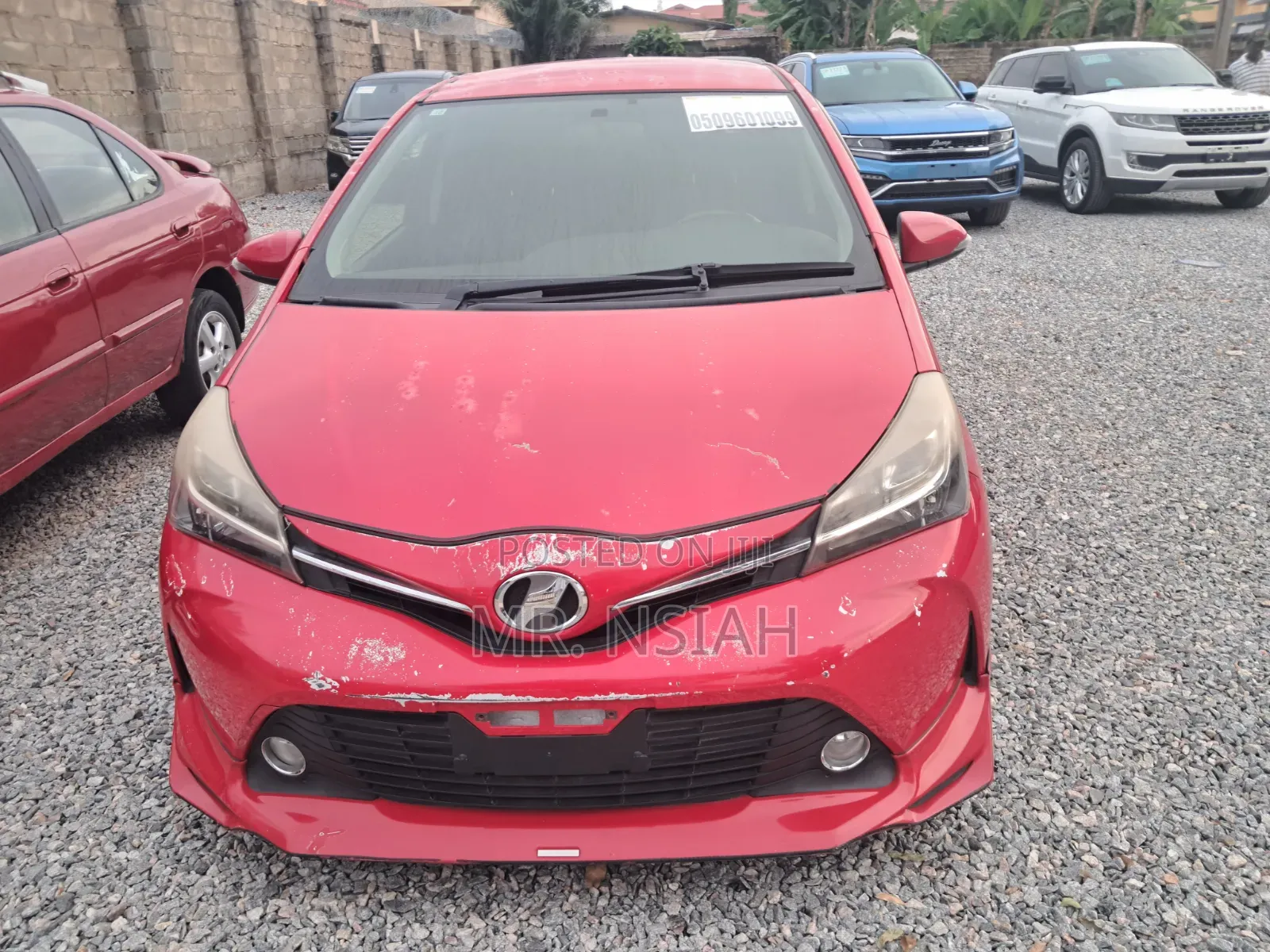 Toyota Vitz 2014 Red