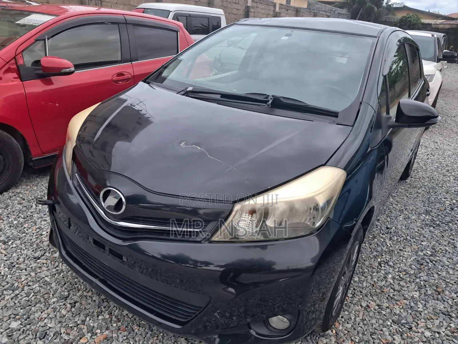 Toyota Vitz 2012 Black