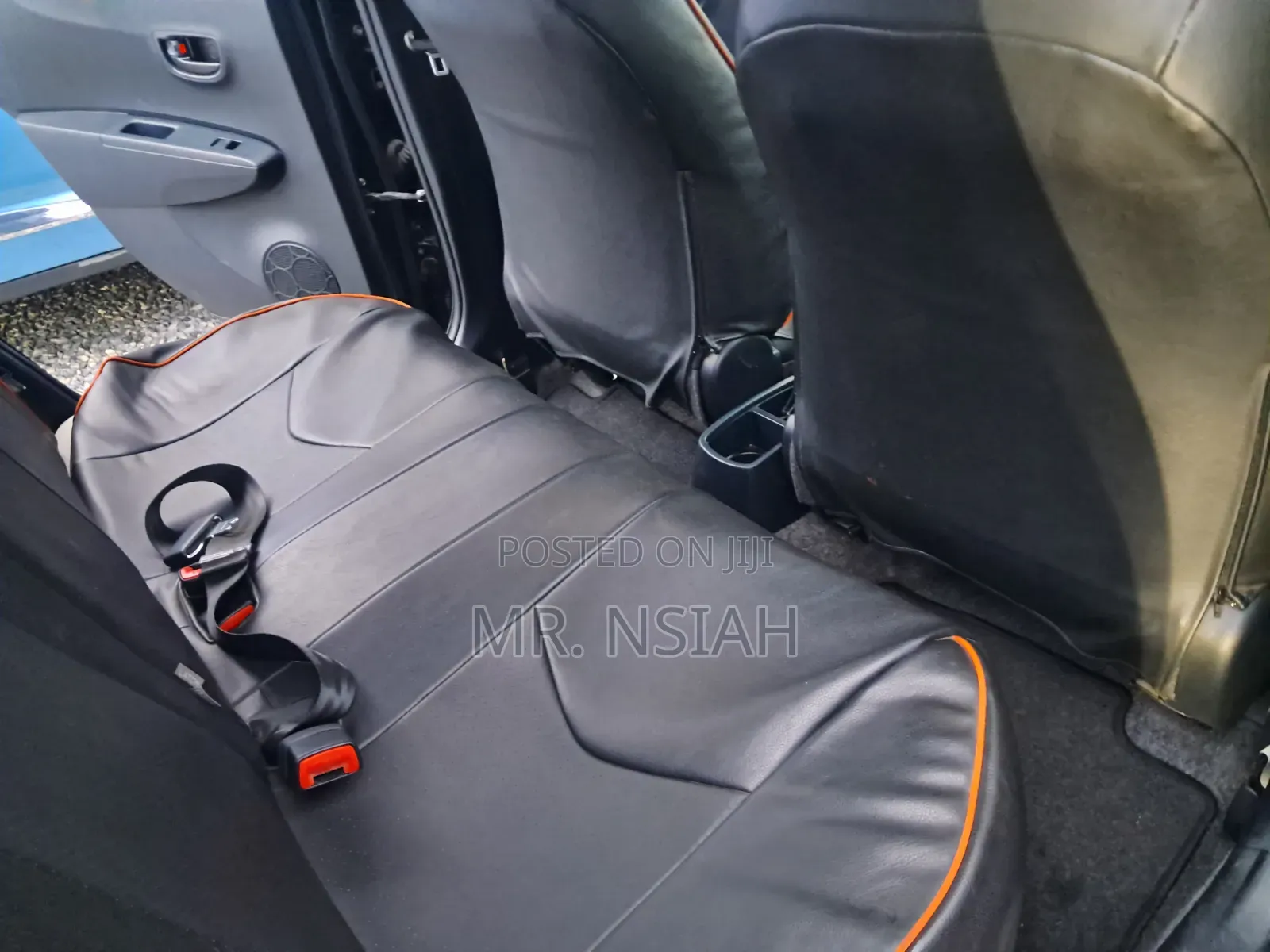 Toyota Vitz 2012 Black
