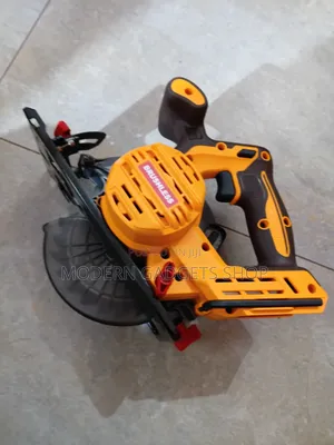 Ingco Electric Circular Saw – Professional Wood Cutting Machine