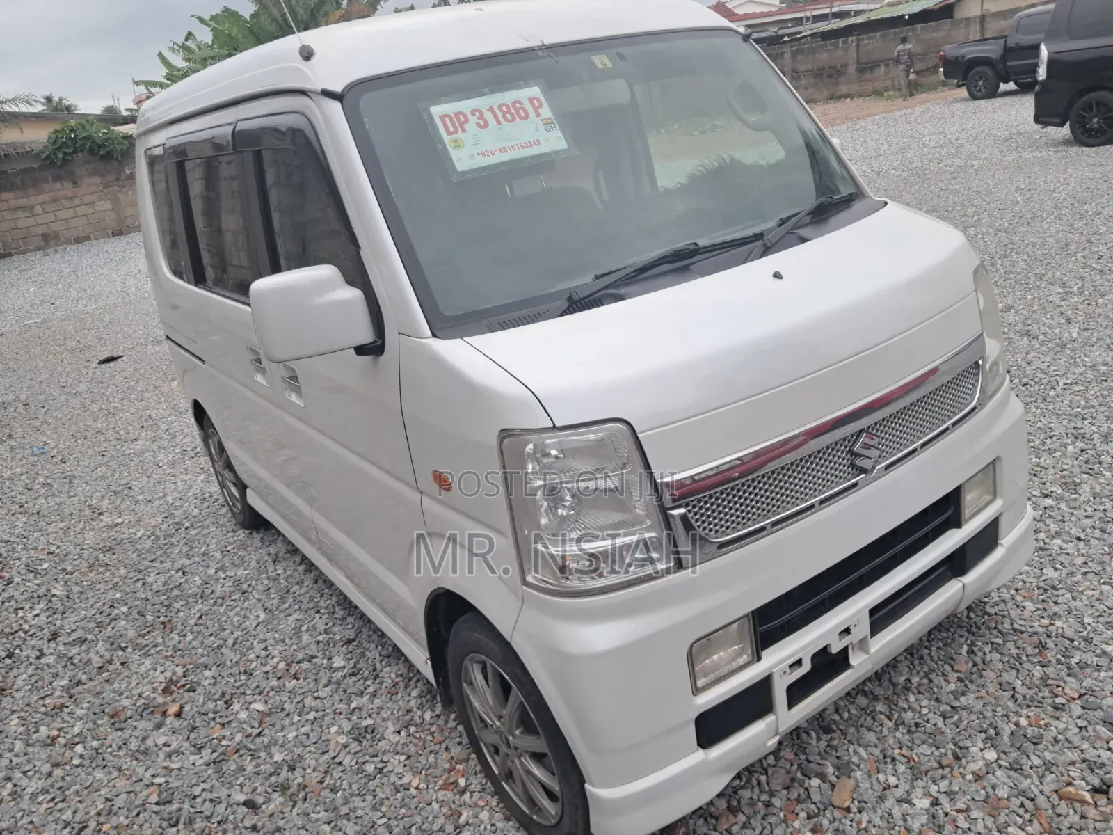 Suzuki APV Minibus 2010 White