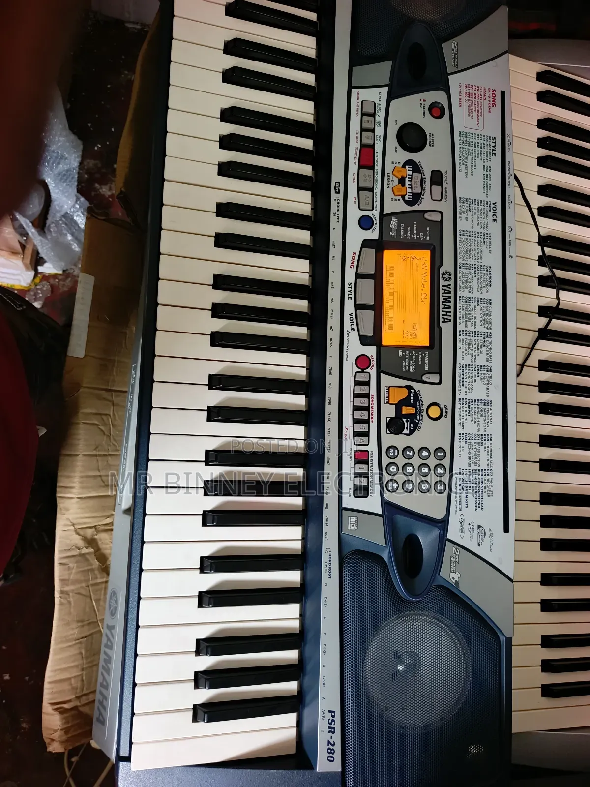 Yamaha Psr280