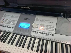 Yamaha Psr295