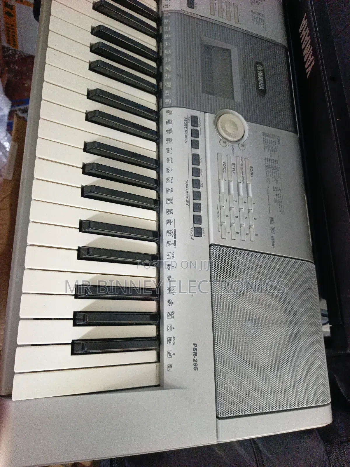 Yamaha Psr295