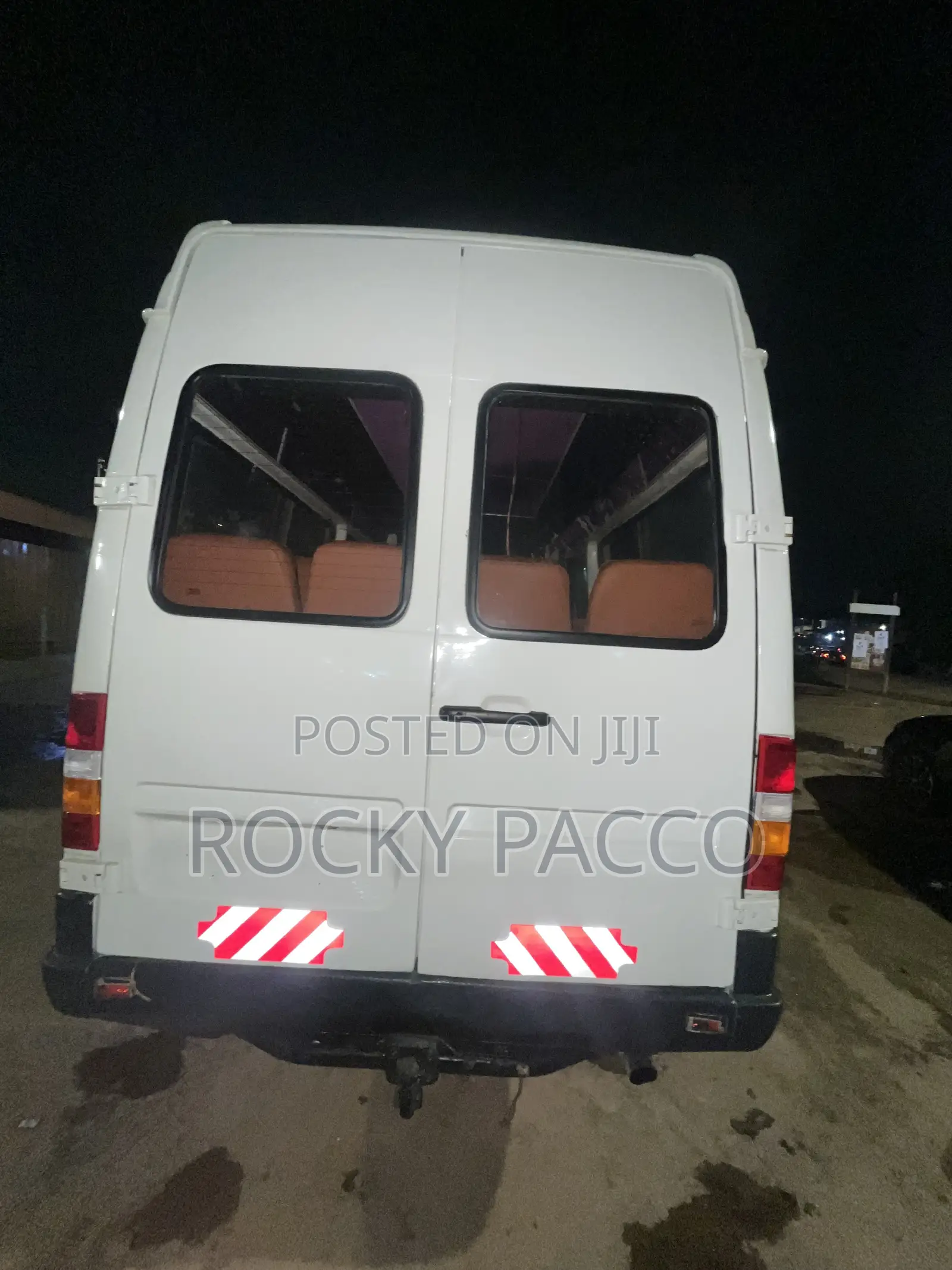 Mercedes-Benz Sprinter 2002 White