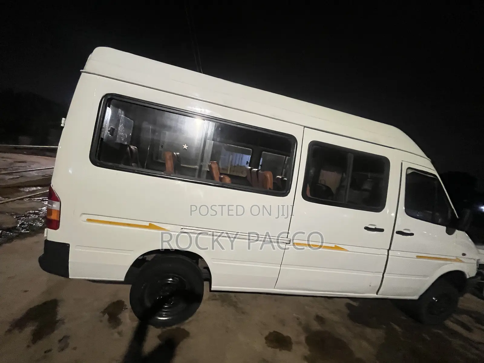 Mercedes-Benz Sprinter 2002 White