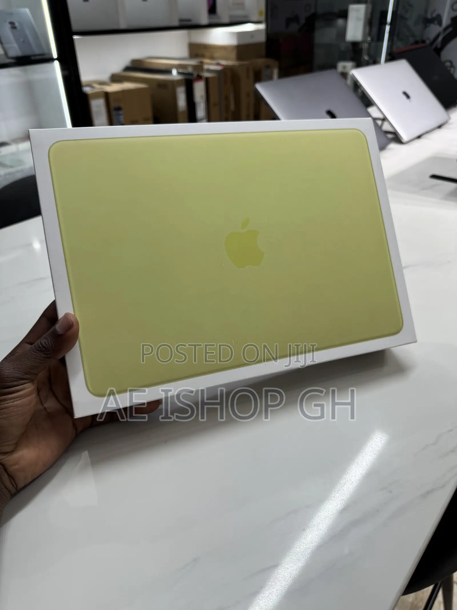 New Laptop Apple MacBook Neo 2026 8GB SSD 512GB