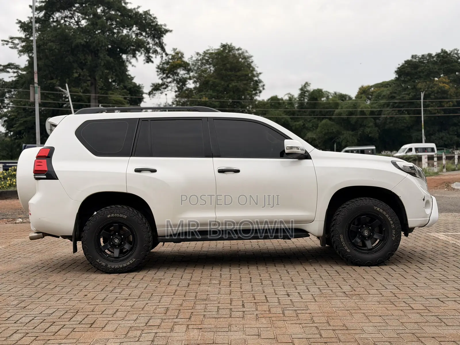 Toyota Land Cruiser Prado 4.0 Petrol GX-R 2015 White