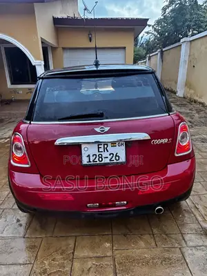 Mini Cooper John Cooper Works 2013 Red
