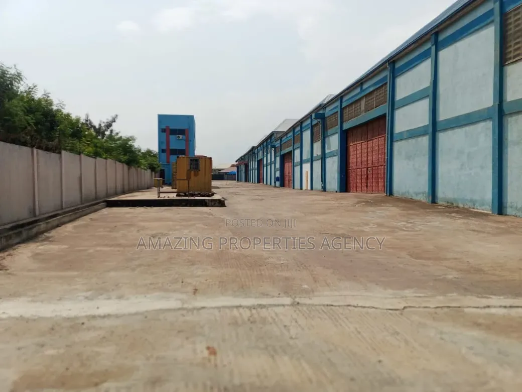 1500 Square Meter Warehouse,
Price $5 Per Meter