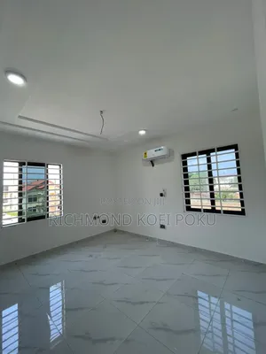 4bdrm House in Kofi'S Realty, Baatsona Total for sale