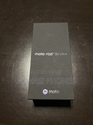 New Motorola Razr 50 Ultra 256 GB Black