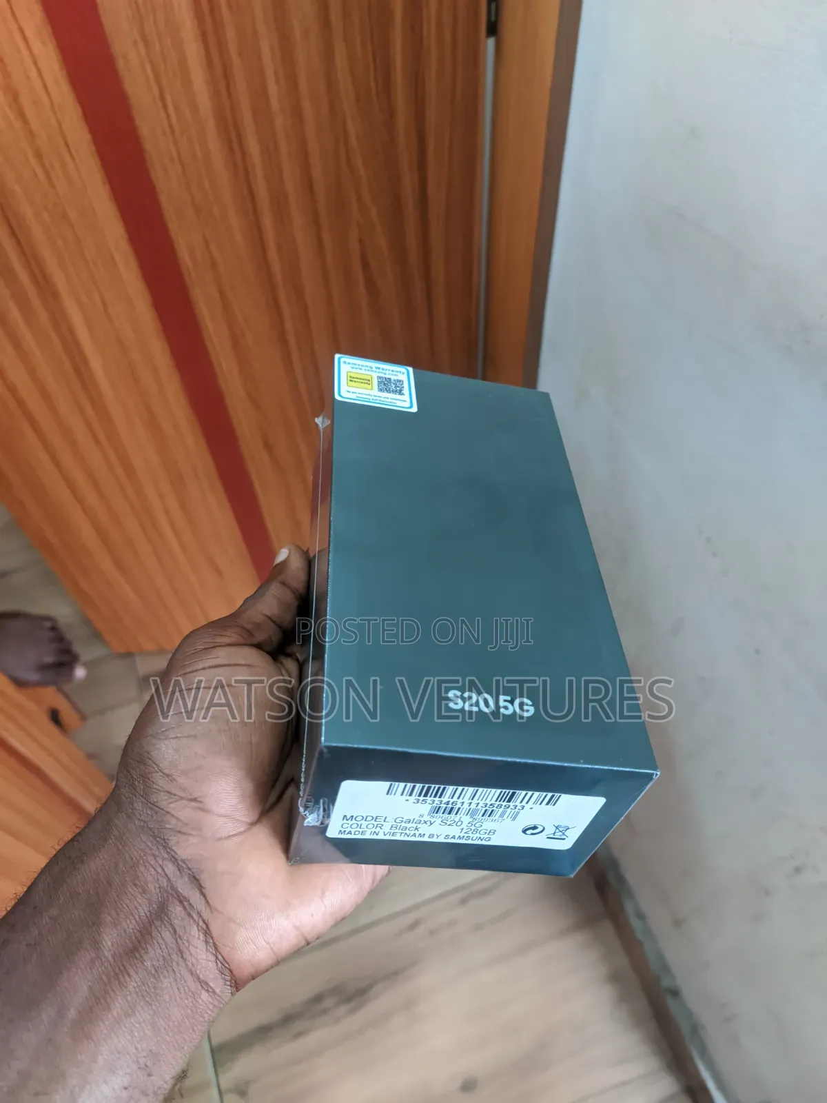 New Samsung Galaxy S20 5G Uw 128 GB Black