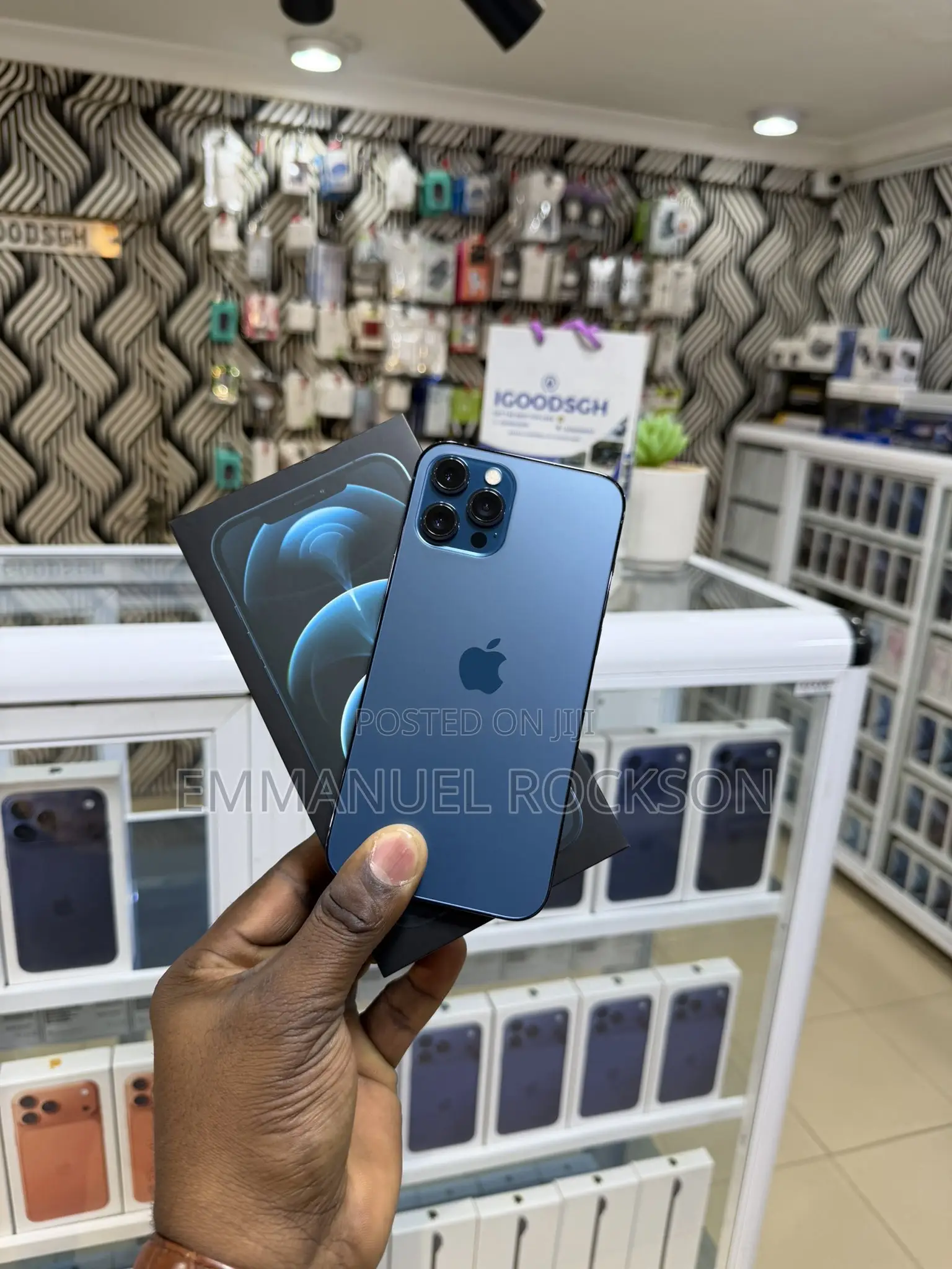 New Apple iPhone 12 Pro Max 128 GB Blue