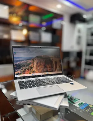 Laptop HP EliteBook 840 G8 16GB Intel Core i5 SSD 256GB