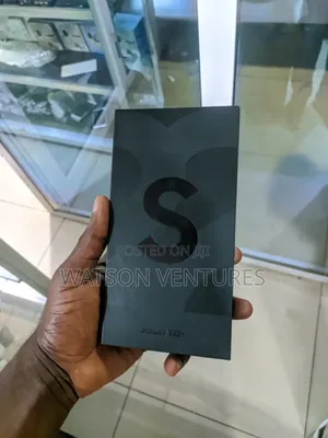New Samsung Galaxy S22+ 5G 128 GB Gold