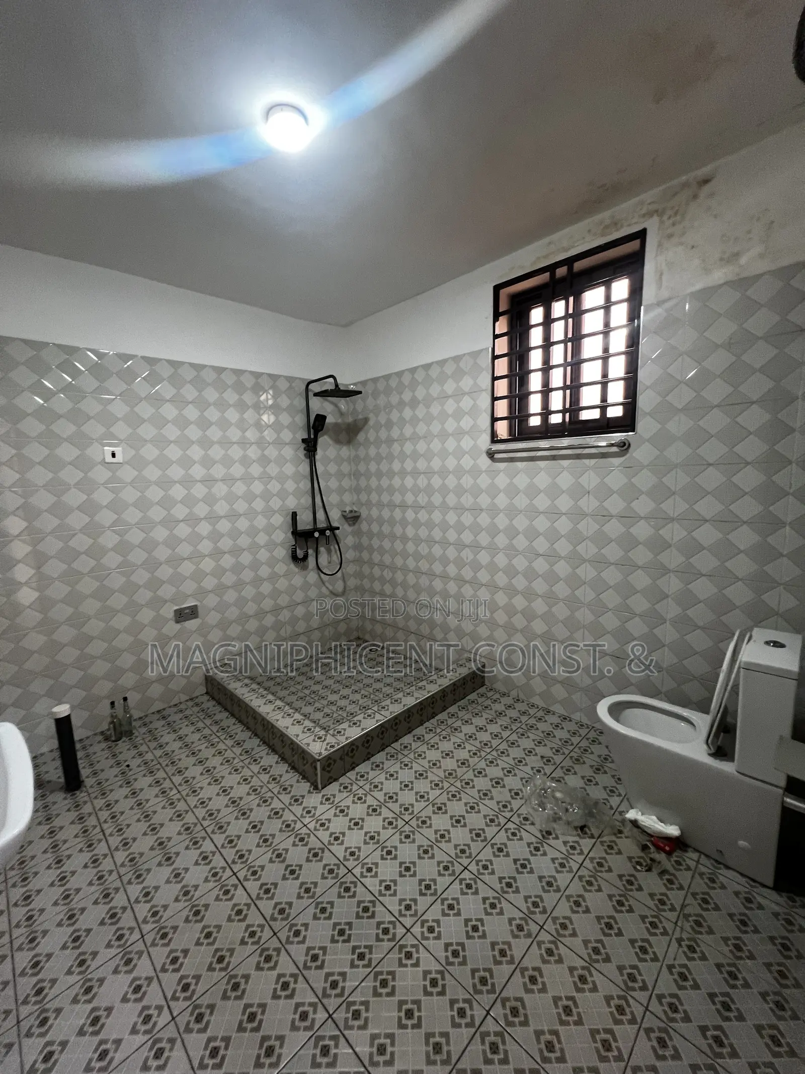 2bdrm Apartment in Magnificent Estates, East Legon for rent