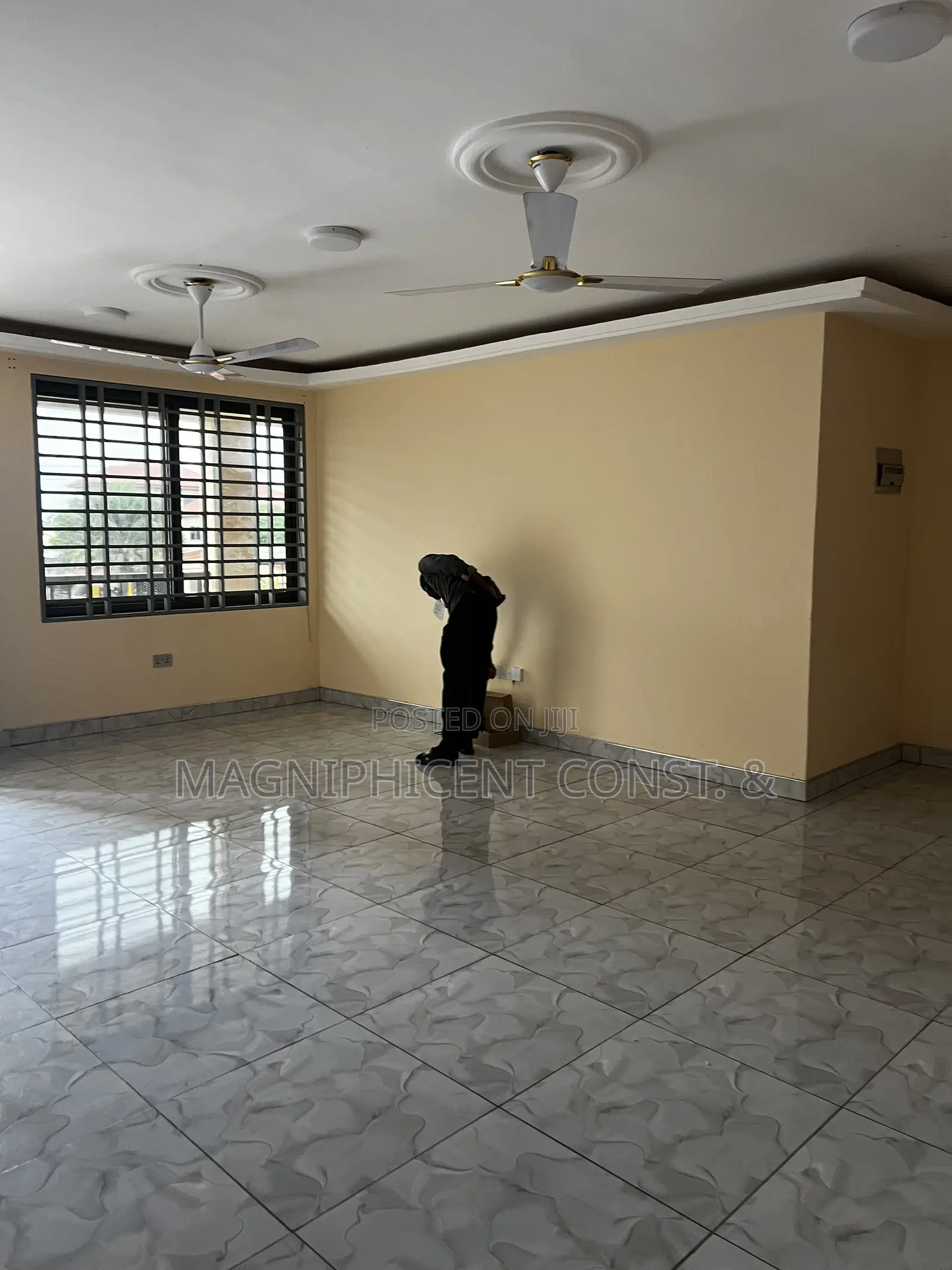 2bdrm Apartment in Magnificent Estates, East Legon for rent