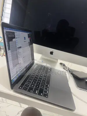 Laptop Apple MacBook Pro 2020 32GB Intel Core i7 HDD 500GB