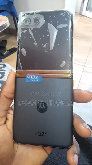 New Motorola Razr 40 Ultra 256 GB Black