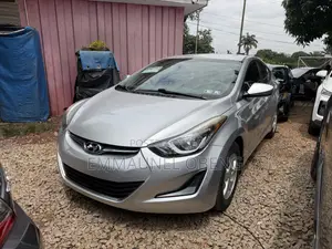 Hyundai Elantra 2016 Silver